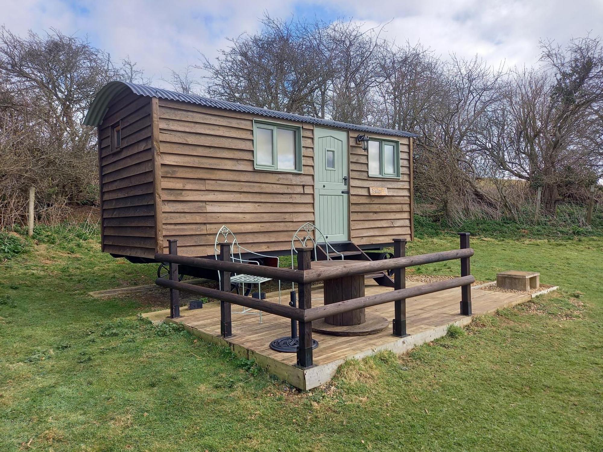 Under The Stars Shepherds Huts At Harbors Chalet